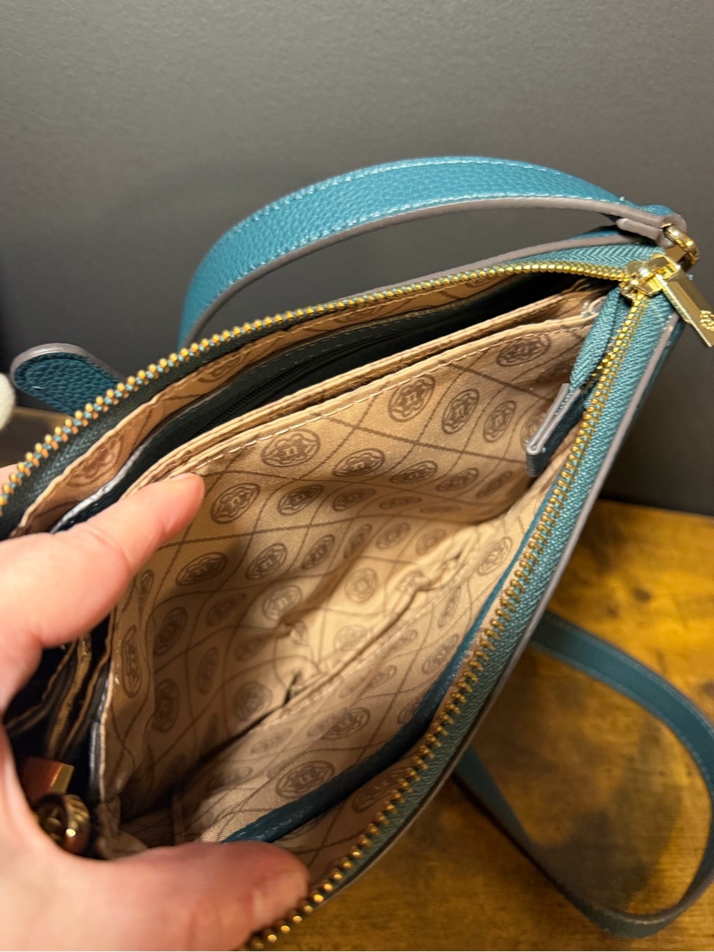 Nanette Lepore Pebbled Vegan Leather Crossbody. NWT - Picture 9 of 12